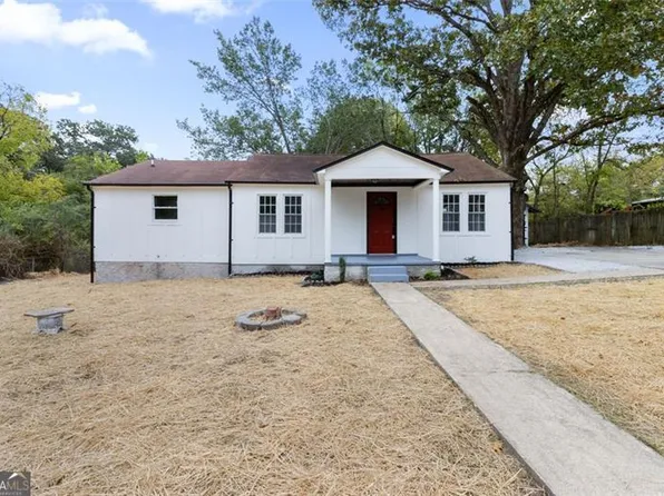 63 Mineola Ave, Rossville, GA 30741