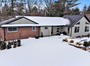 28155 Westbrook Ct, Farmington Hills, MI
