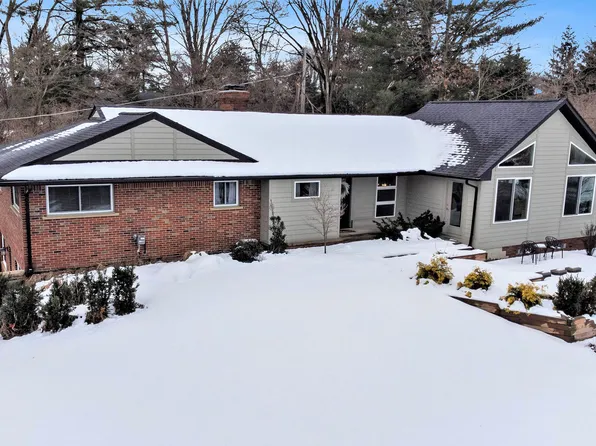 28155 Westbrook Ct, Farmington Hills, MI 48334