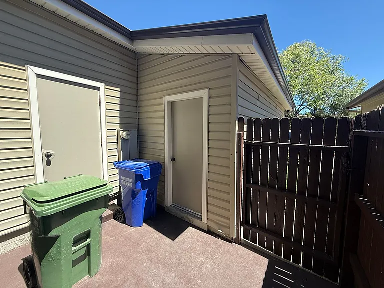 339 Rim Rock Cir — Photo 12