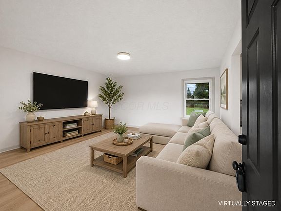 3rd image of 1545 Claudia Ln
