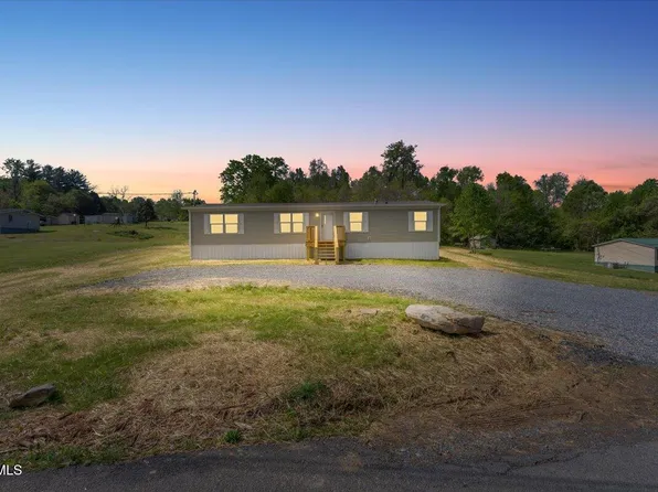 113 Hicks Dr, Johnson City, TN 37615