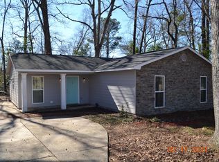 1548 Lokey Dr, Columbus, GA 31904