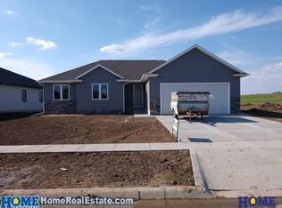 1730 W Big Sky Model Rd, Lincoln, NE 68521