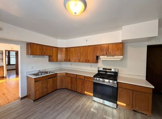 3232 N Bartlett Ave, Milwaukee, WI 53211
