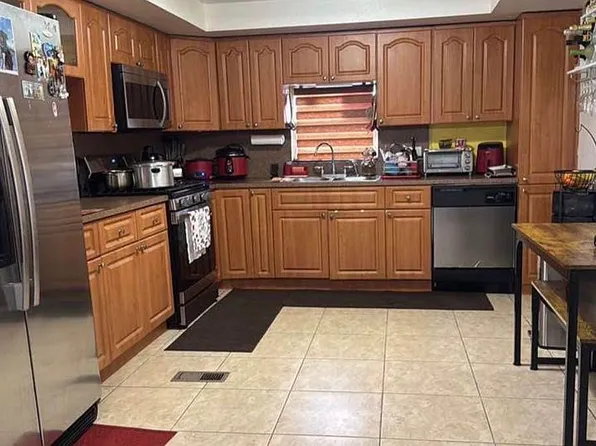 11201 SW 55th St Unit 16, Hollywood, FL 33025