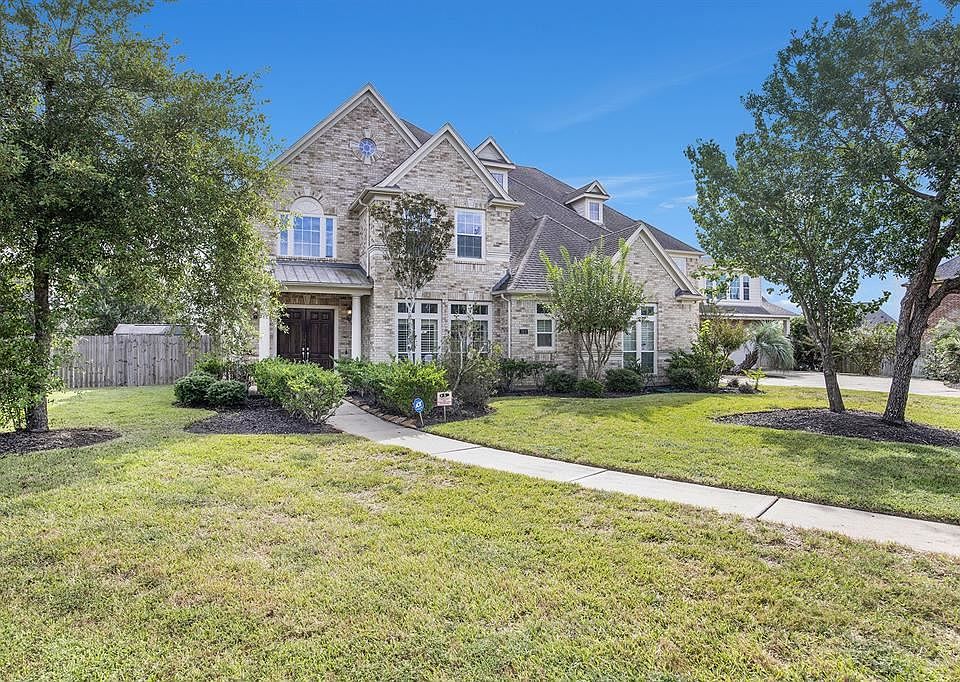 1st image of 3818 N Virkus Ct