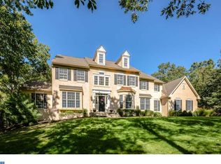 14 High Point Dr, Medford, NJ 08055