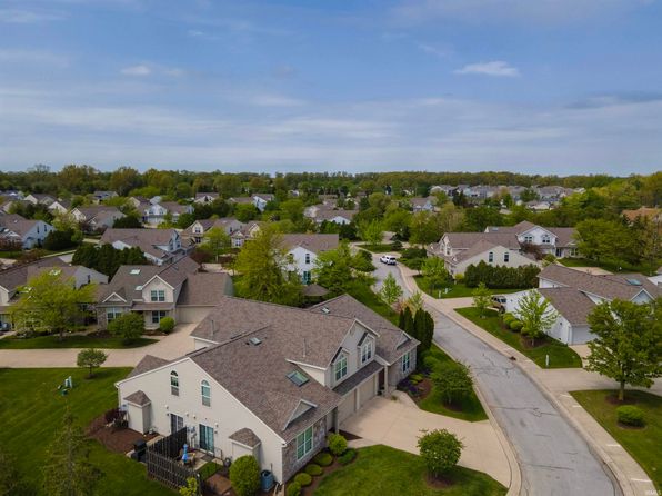 5426 Thornbriar Ln, Fort Wayne, IN 46835