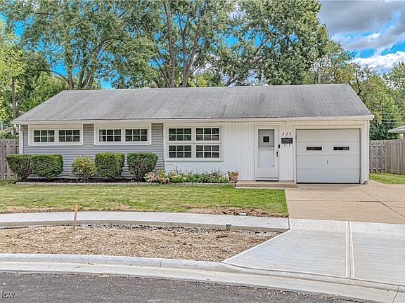 2nd image of 325 Adrian Dr