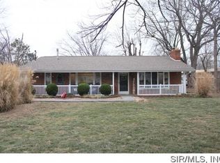 166 S Kingdom St, Bethalto, IL 62010