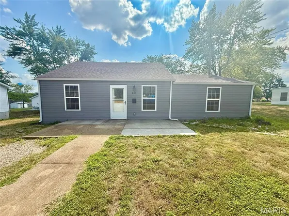 403 S School St, Desloge, MO 63601