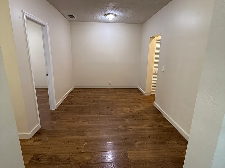 2870 SW 37th Ct #2868 — Photo 7