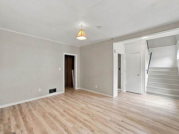 5th image of 603 Division St