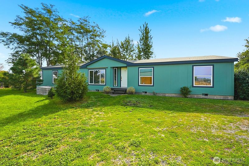 3rd image of 2902 S 90th Avenue