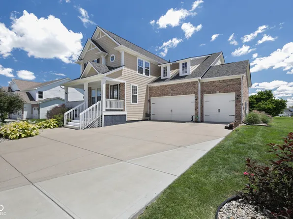 13815 N Honey Creek Dr, Camby, IN 46113