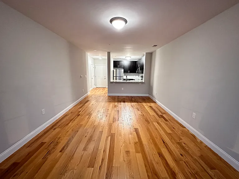 1121 53rd St #3 — Photo 9