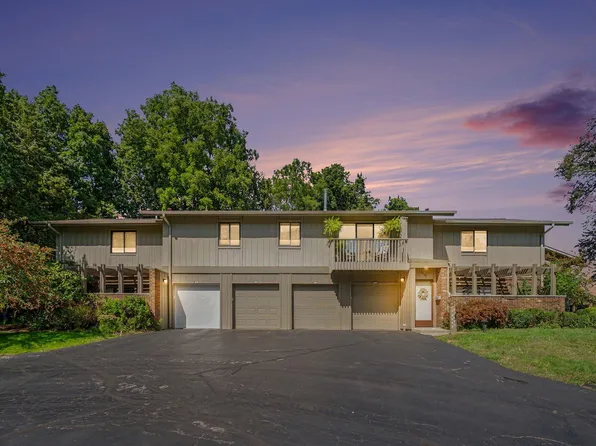 3872 Greenleaf Cir, Kalamazoo, MI 49008
