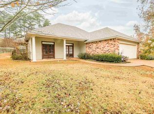 63 Dianne Cv, Byram, MS 39272