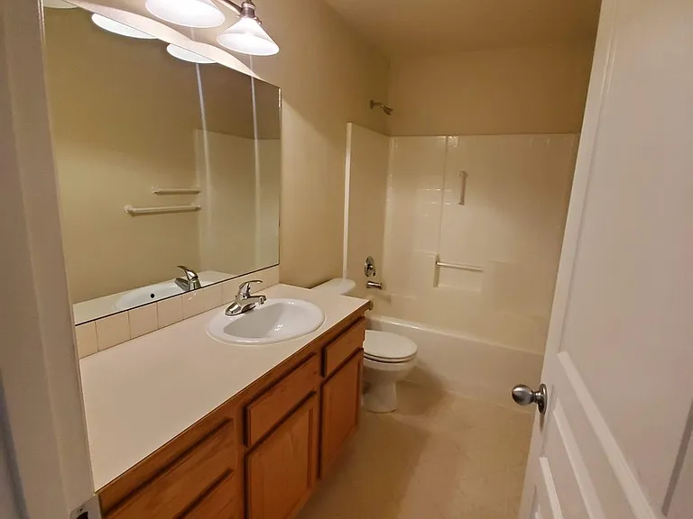 2932 Matt Dr — Photo 4