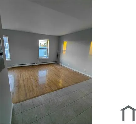 2 bed, 700 sqft, $2,133 — Photo 2