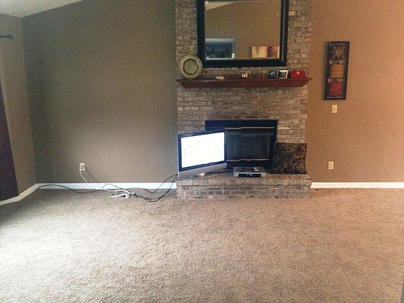 3rd image of 3303 Boxwood Dr