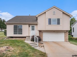 2908 N 146th St, Omaha, NE 68116