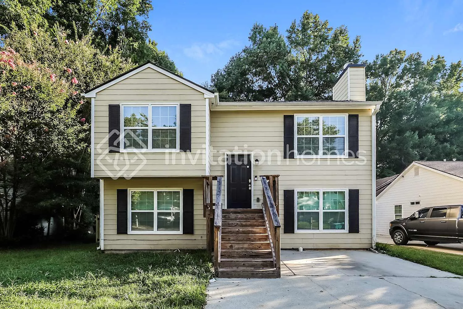 81 Hampton Oaks Dr Hampton, GA 30228 — Photo 1