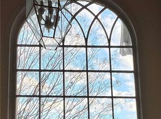 5415 Taylor Rd, Johns Creek, GA 30022