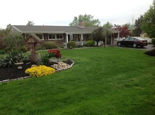 1423 Breton Hl, Warminster, PA 18974