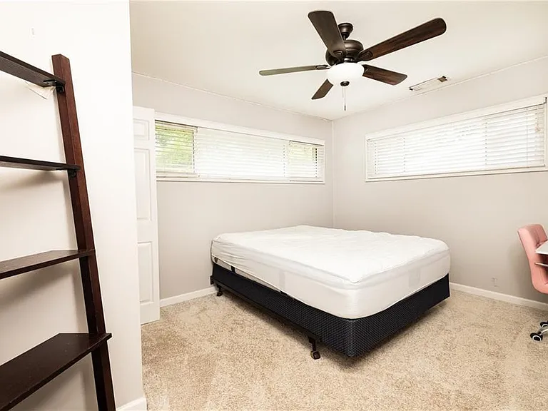 3071 Francine Dr — Photo 8