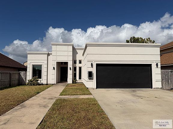 3rd image of 5833 Lourdes Blvd