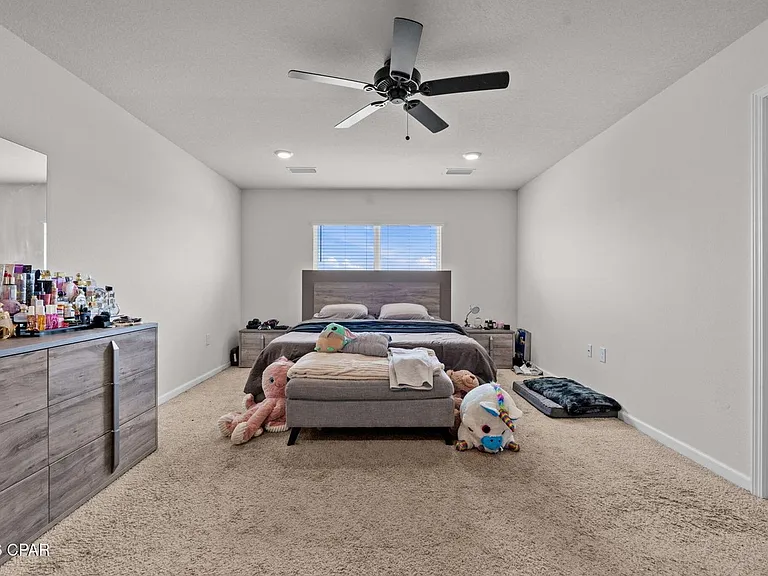 247 Ryder Ln — Photo 10