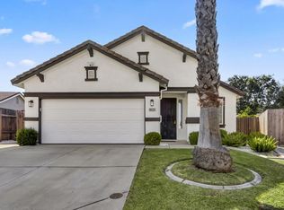 8423 White Spruce Dr, Antelope, CA