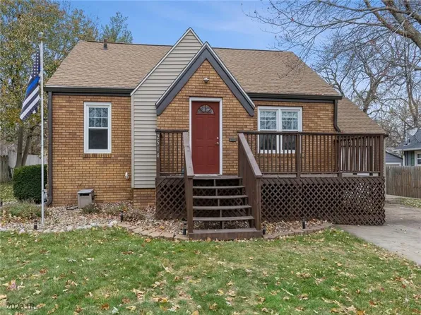 2514 37th St, Des Moines, IA 50310