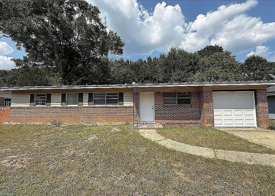 6522 Julia Dr