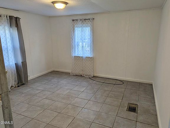 4th image of 108 McKinley Ave