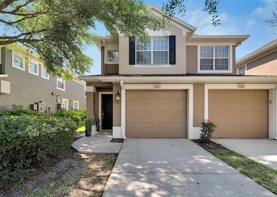1st image of 10227 Spanish Breeze Ct