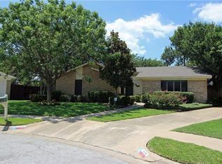 7413 Cheryl Ct, Watauga, TX 76148