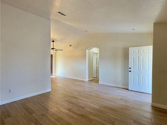 3rd image of 12401 Tesuque Rd