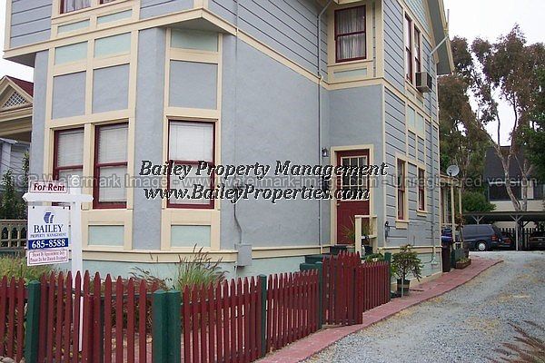 1st image of 116 Sycamore St APT 2