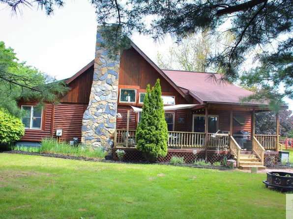 13261 Erdman Rd, Bear Lake, MI 49614