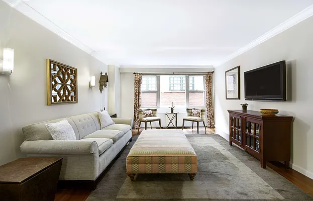 Sold by Compass | media 1