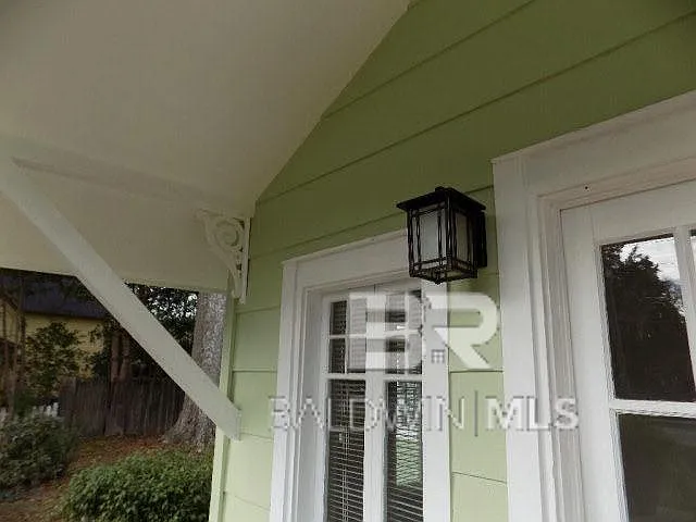 16219 Silverhill Ave — Photo 9