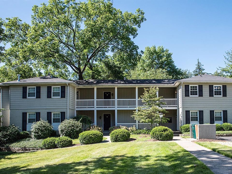 1st image of 3675 Willowlea Ct Unit 6