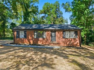 1907 Apex Pl, High Point, NC 27260