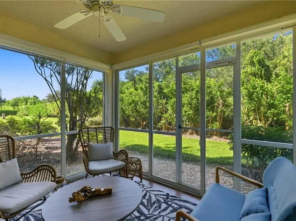 7785 Esmeralda Way APT 101, Naples, FL 34109