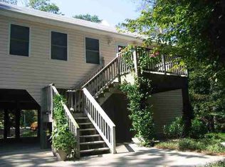 5146 The Woods Rd, Kitty Hawk, NC 27949