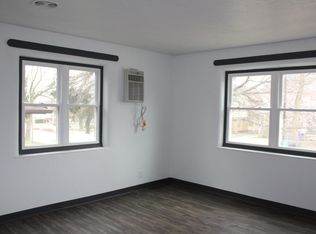 440 W Main St APT 4, Decatur, IL 62522