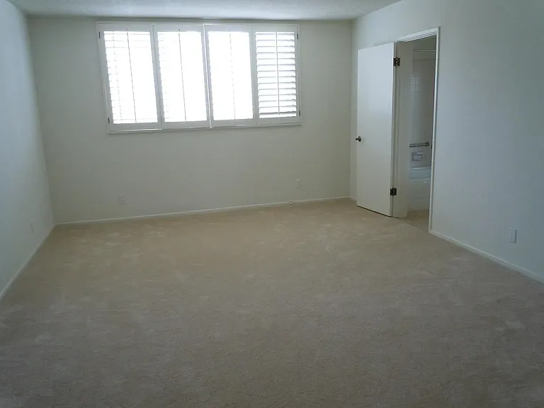 Master Bedroom to Bath
